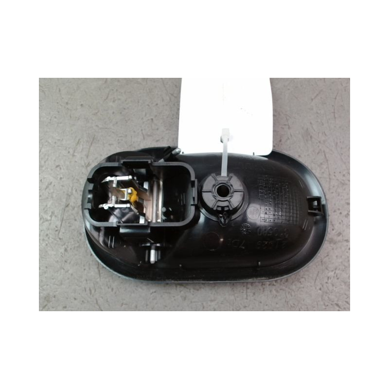 POIGNEE INTERIEURE PORTE AVANT DROIT RENAULT TWINGO III 2014-...