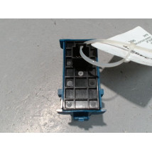 COMMANDE LEVE-GLACE PORTE AVD TOYOTA VERSO 2010-