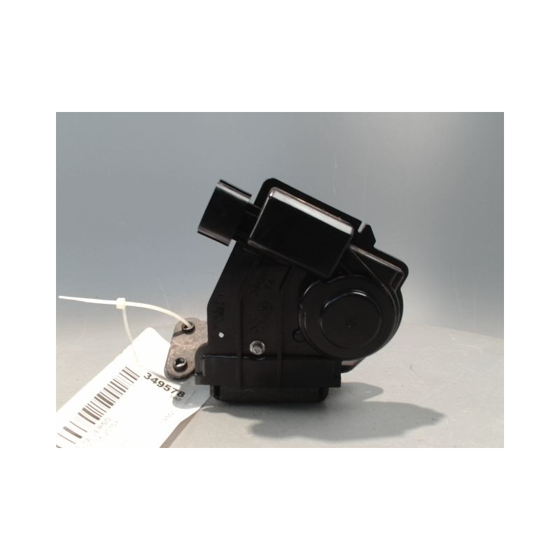 SERRURE HAYON  TOYOTA VERSO 2010-