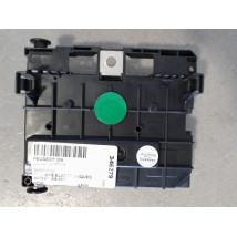 BOITE A FUSIBLES PEUGEOT 308 2011-