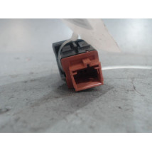 BOUTON DE WARNING CITROEN C4