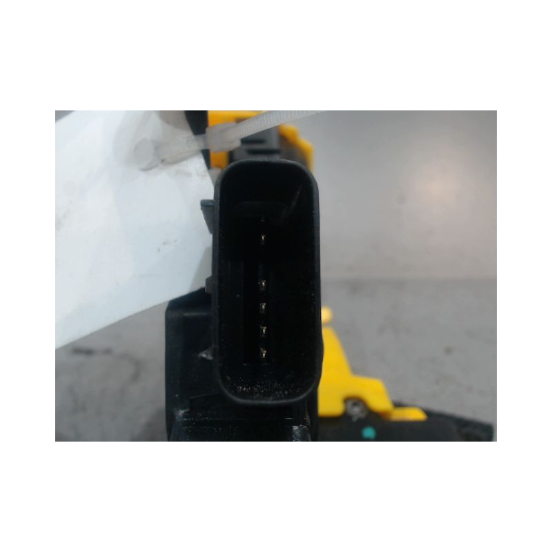 SYSTEME CONDAMNATION AVANT GAUCHE KIA CEE-D