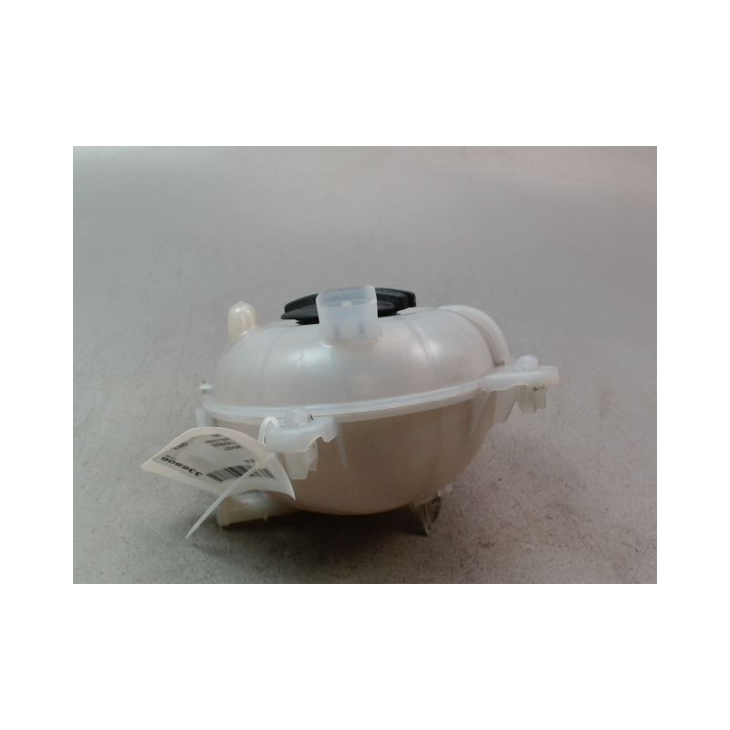 VASE EXPANSION AUDI A3