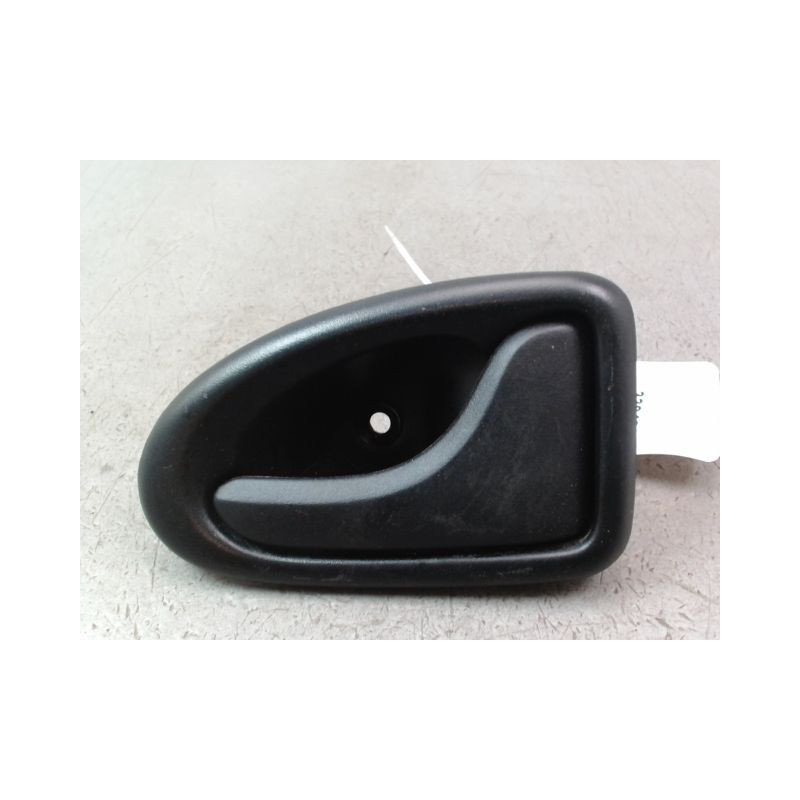 POIGNEE INTERIEURE PORTE AVANT DROIT DACIA LOGAN MCV I Phase 1 2007-2008