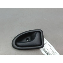 POIGNEE INTERIEURE PORTE ARRIERE DROIT RENAULT CLIO II Phase 2 2001-2006