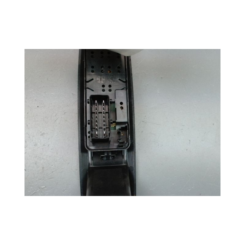 COMMANDE LEVE-GLACE PORTE AVG CITROEN DS3 Phase 1 (A55) 2009-2014