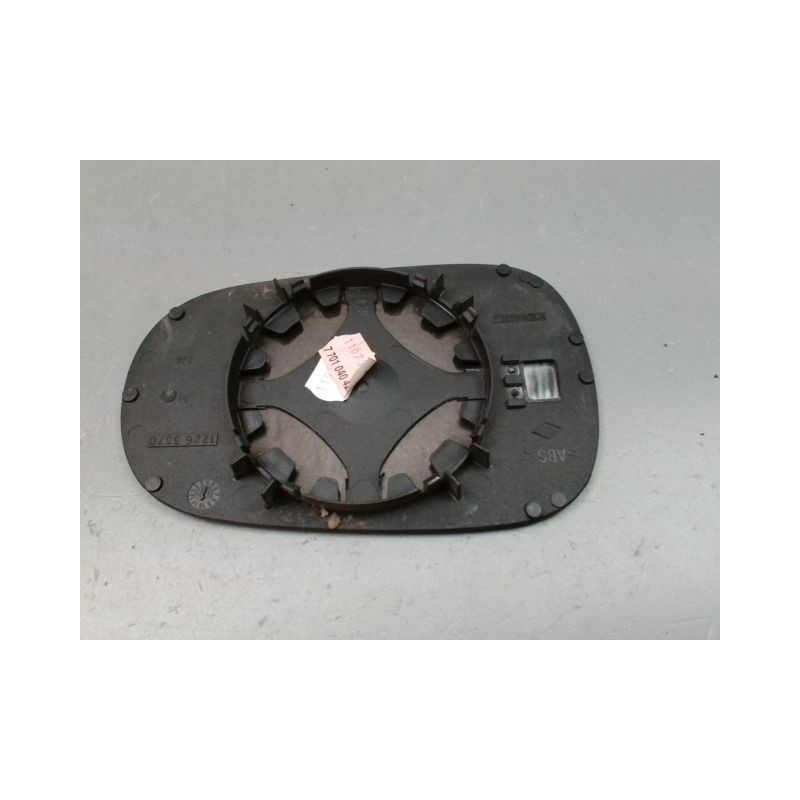 GLACE RETROVISEUR EXT G RENAULT CLIO II Phase 2 2001-2006