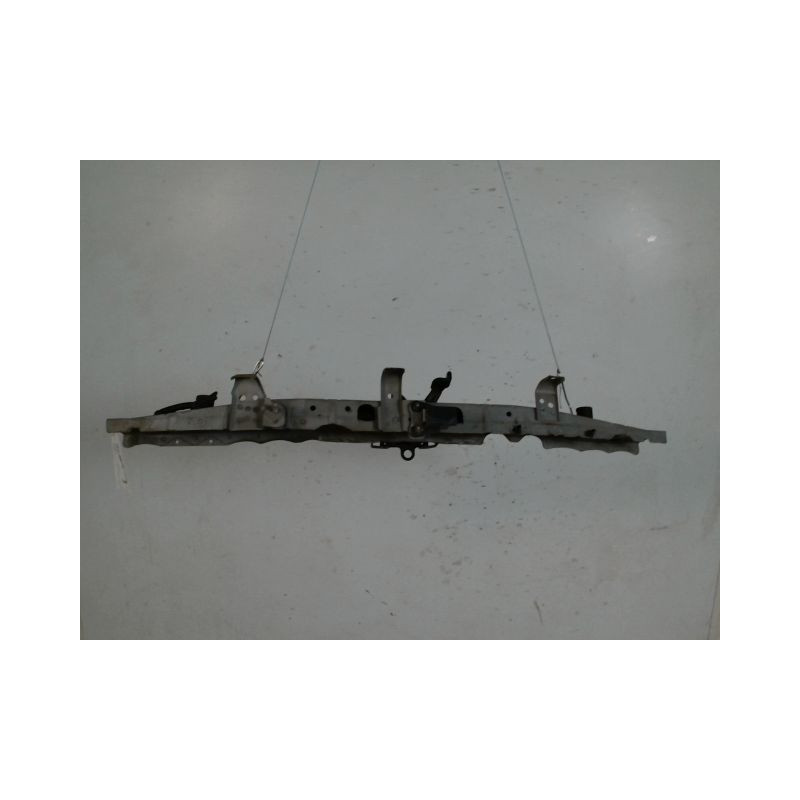 TRAVERSE SUPERIEURE ARMATURE AVANT NISSAN MICRA