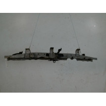 TRAVERSE SUPERIEURE ARMATURE AVANT NISSAN MICRA