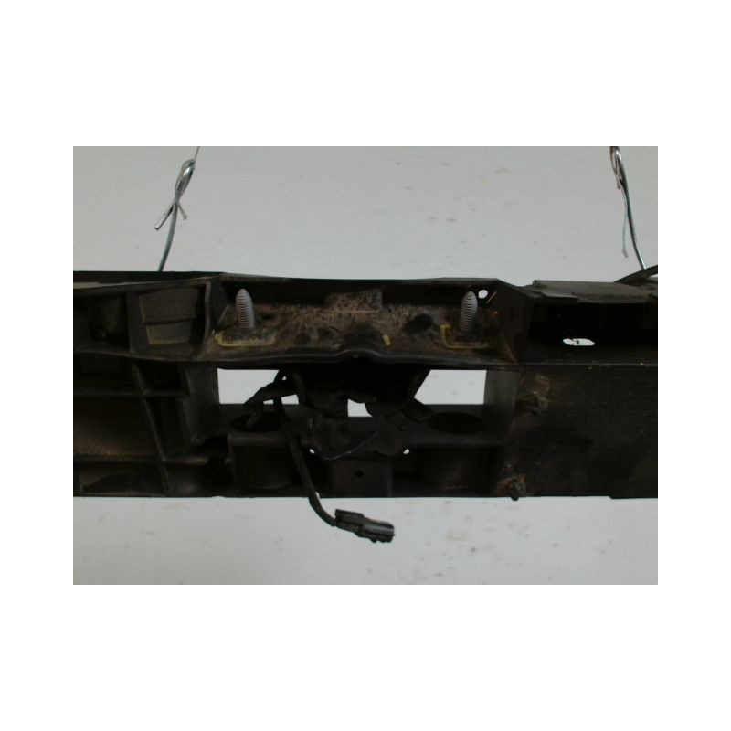 TRAVERSE SUPERIEURE ARMATURE AVANT RENAULT CLIO