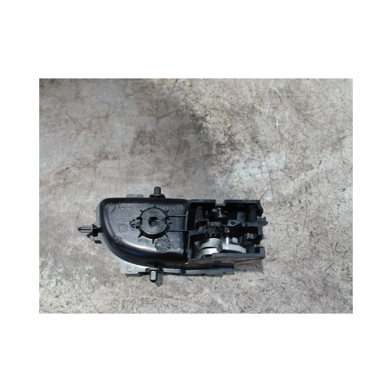POIGNEE INTERIEURE PORTE ARRIERE GAUCHE TOYOTA AYGO 5P