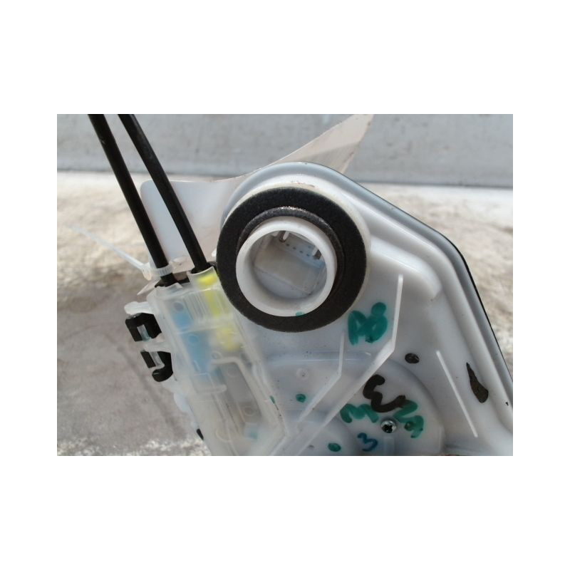 SYSTEME CONDAMNATION ARRIERE DROIT TOYOTA AYGO 5P