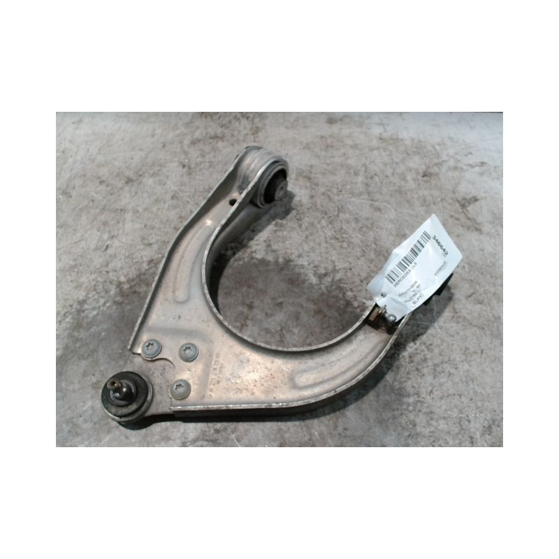 TRIANGLE SUPERIEUR AVANT GAUCHE MERCEDES CLS