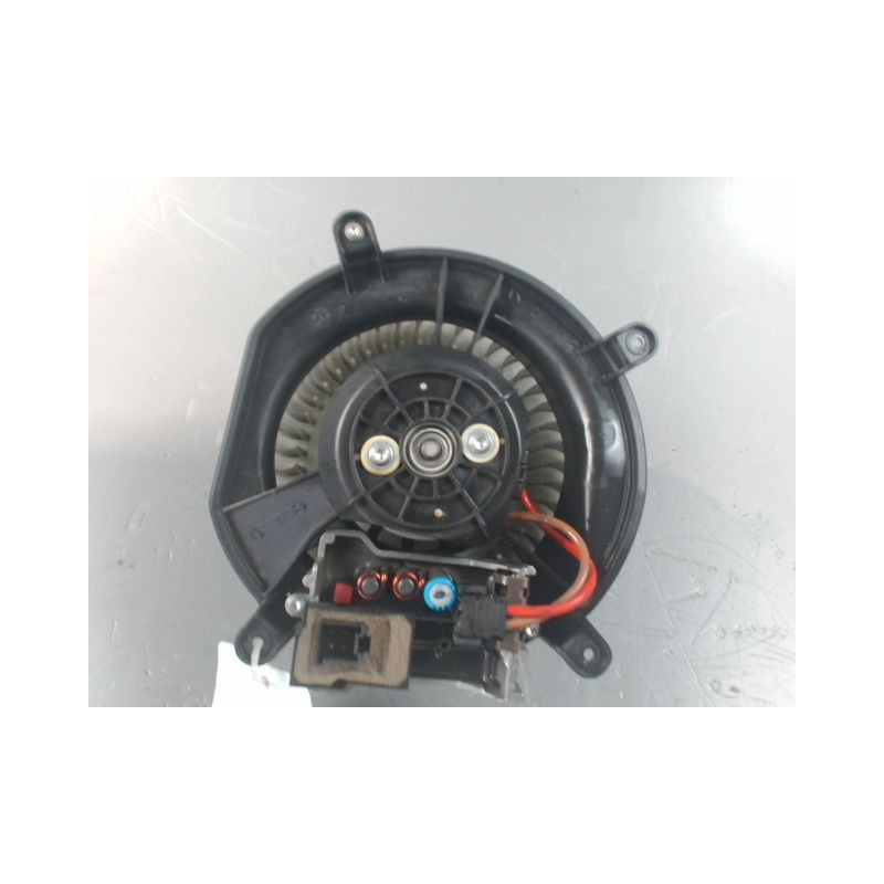 MOTEUR VENTILATEUR CHAUFFAGE MERCEDES CLS