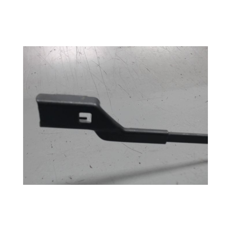 BRAS ESSUIE-GLACE AVANT DROIT FIAT 500 2007-