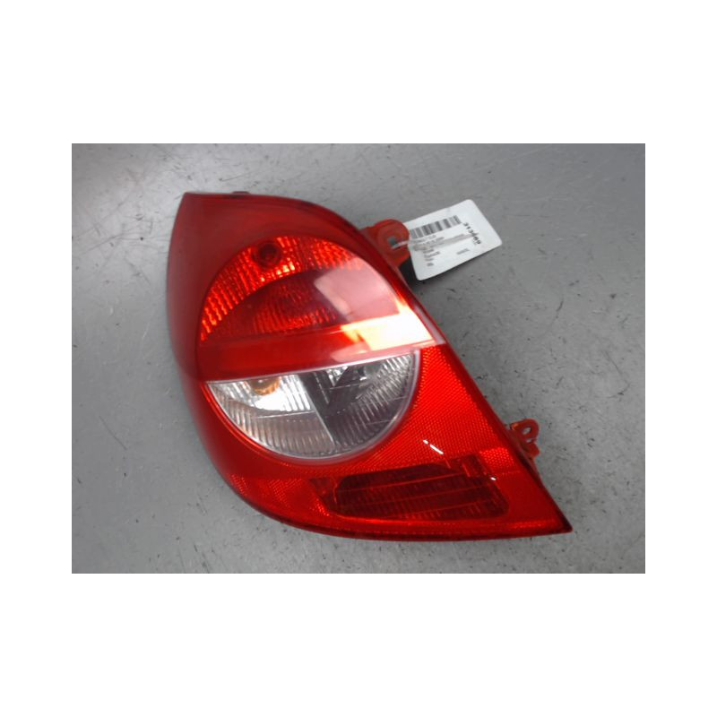 FEU ARRIERE GAUCHE  RENAULT CLIO III 2005-