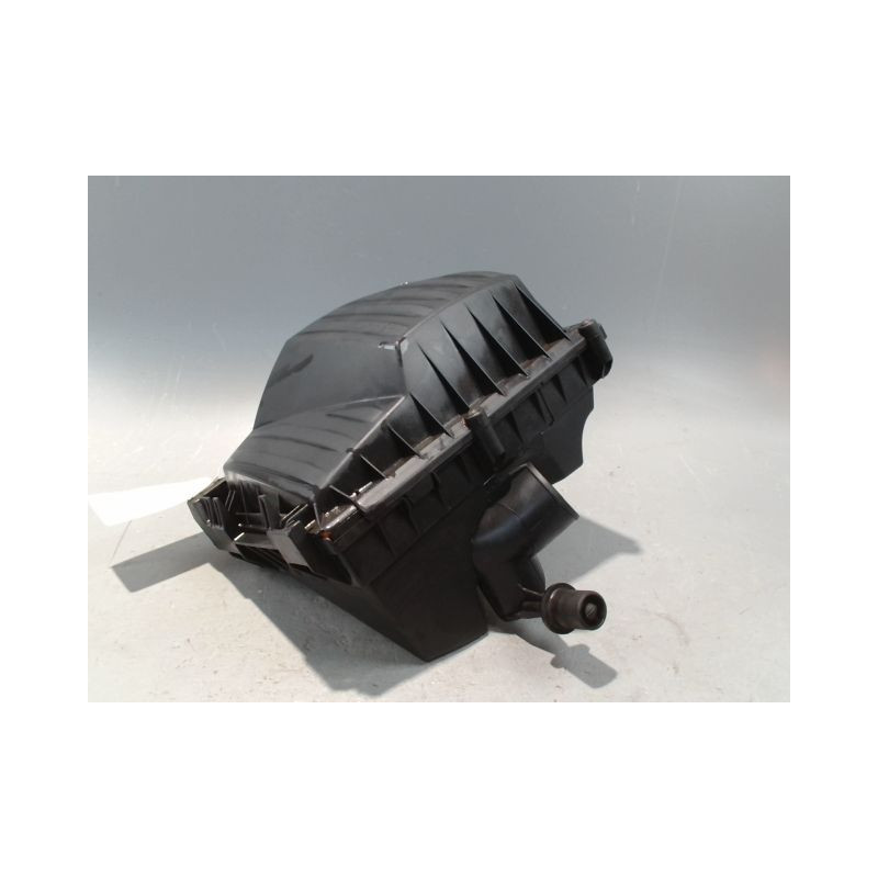 BOITIER FILTRE A AIR OPEL CORSA 2000-8.2003