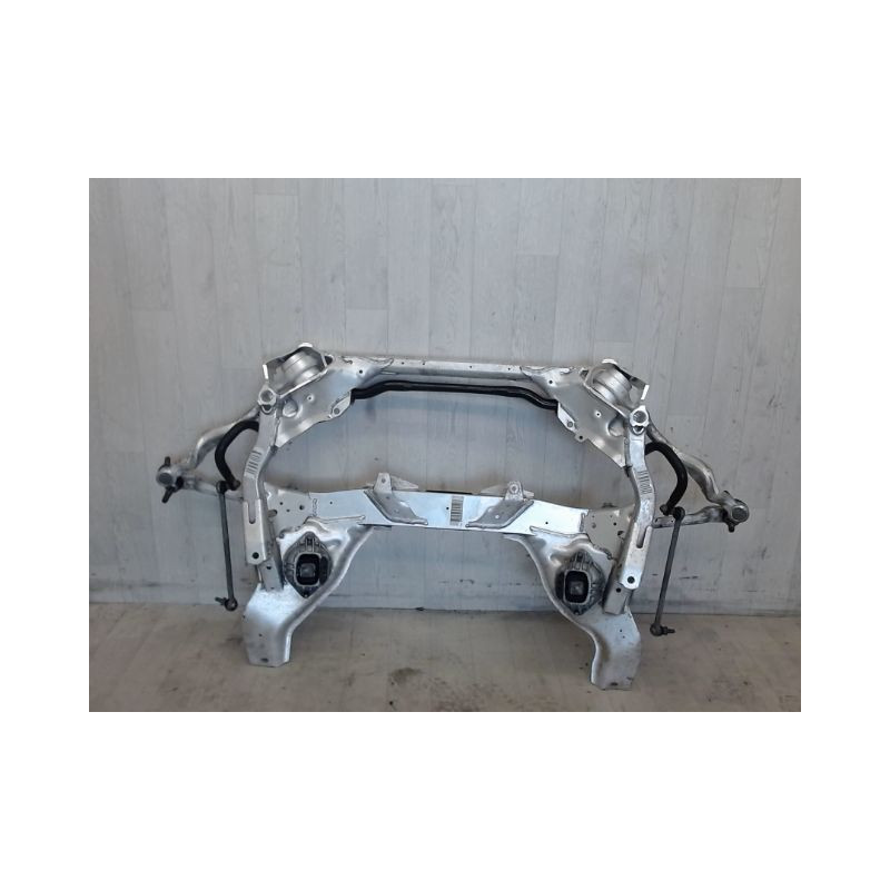 BERCEAU MOTEUR AVANT B.M.W. SERIE 1