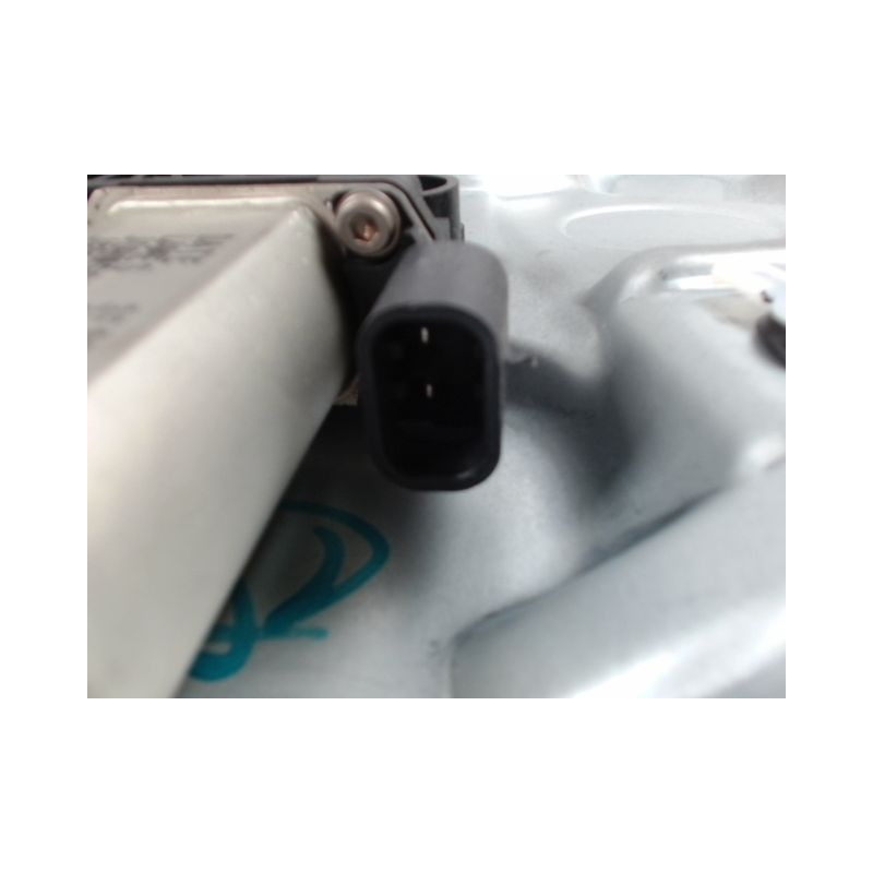 MECANISME+MOTEUR LEVE-GLACE ARRIERE DROIT LANCIA MUSA