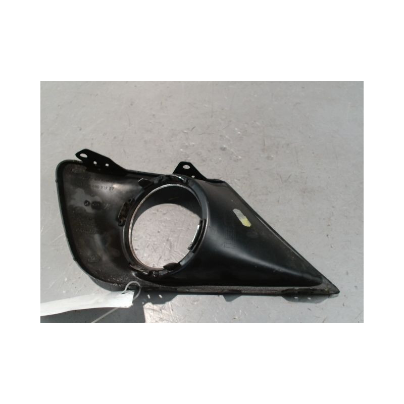 OBTURATEUR PHARE ADDITIONNEL PARE-CHOC AVG PEUGEOT 207 CC
