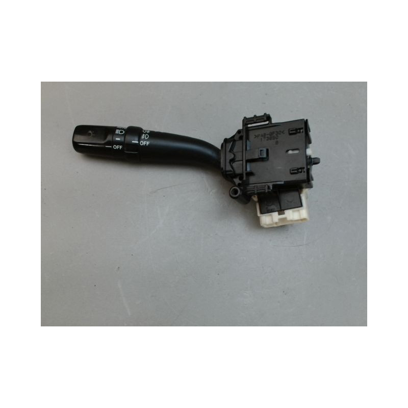 COMMANDE CLIGNOTANT TOYOTA AVENSIS