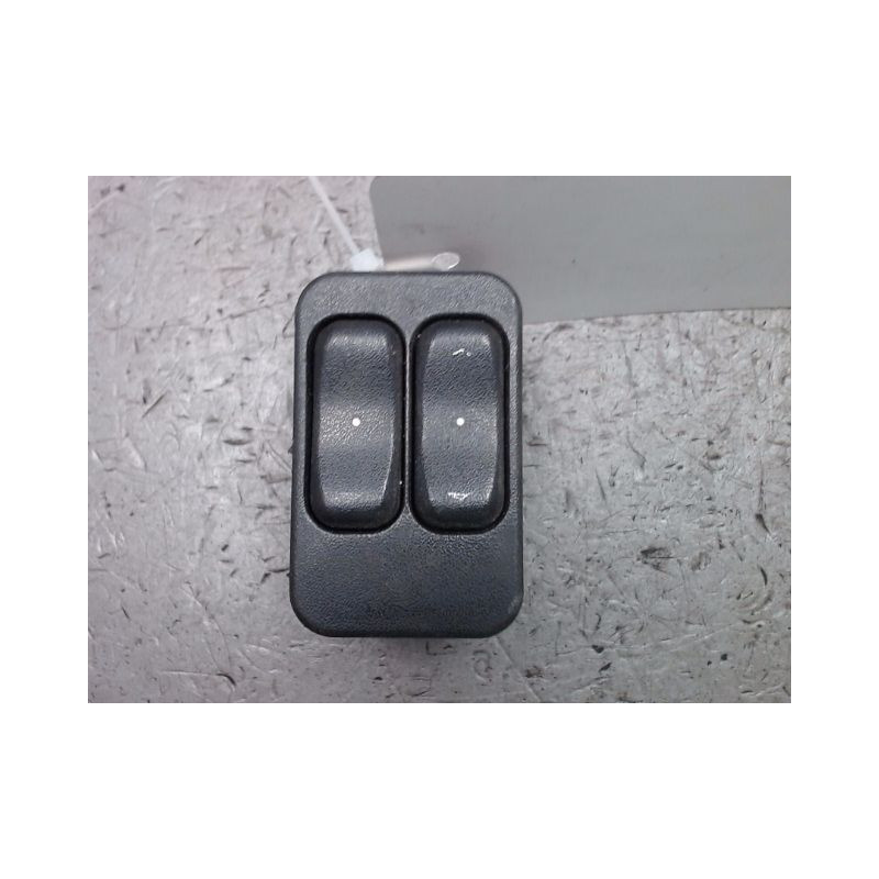 COMMANDE LEVE-GLACE PORTE AVG OPEL CORSA 2000-8.2003