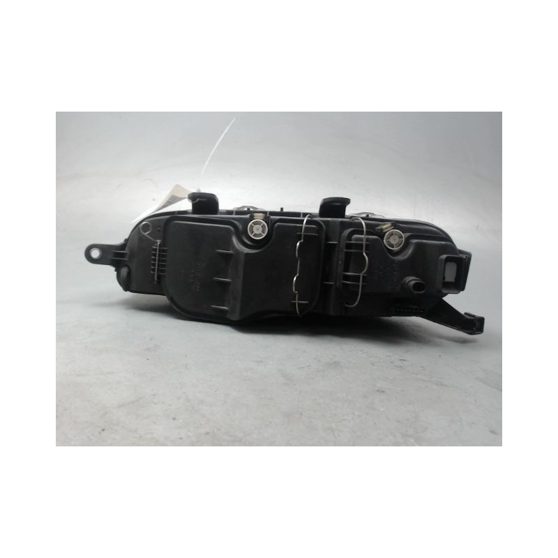 PHARE DROIT FIAT PUNTO 99-2003
