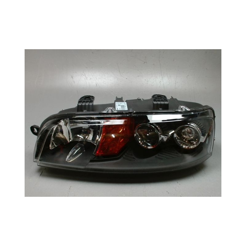 PHARE GAUCHE FIAT PUNTO 99-2003