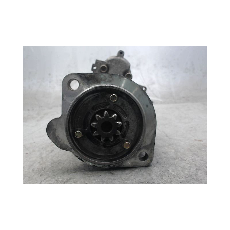 DEMARREUR NISSAN INTERSTAR MOYEN L2H2 2003-