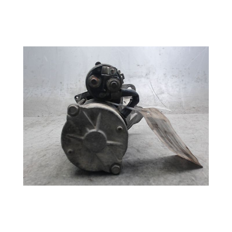DEMARREUR NISSAN INTERSTAR MOYEN L2H2 2003-