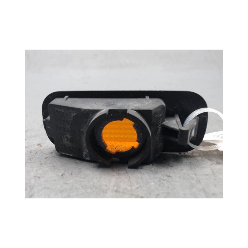 REPETITEUR AILE GAUCHE ROVER 400 96-00