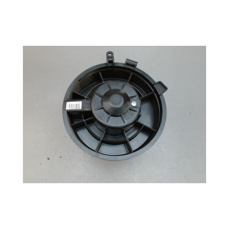 MOTEUR VENTILATEUR CHAUFFAGE NISSAN QASHQAI