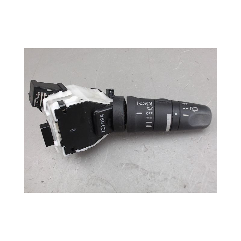 COMMANDE ESSUIE GLACE NISSAN MICRA