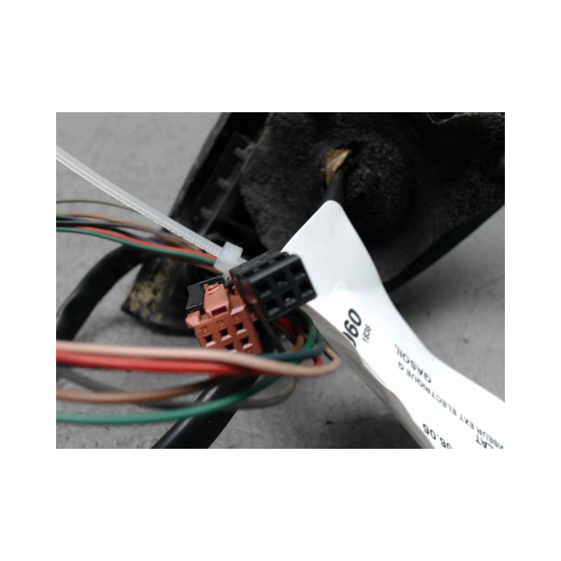 RETROVISEUR EXTERIEUR ELECTRIQUE GAUCHE PEUGEOT 307 SW 02-05