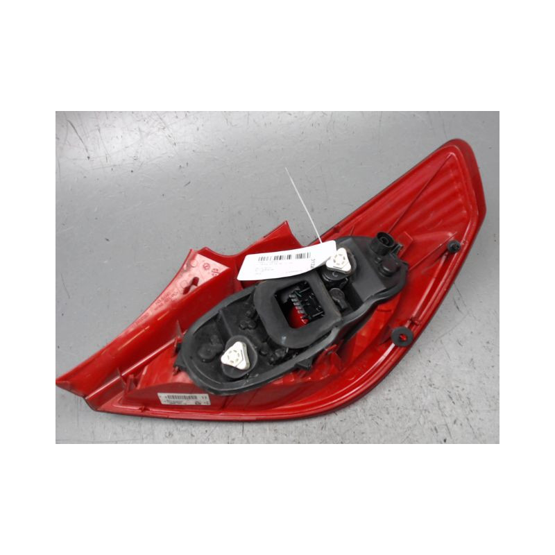 FEU ARRIERE GAUCHE  OPEL CORSA 06-09