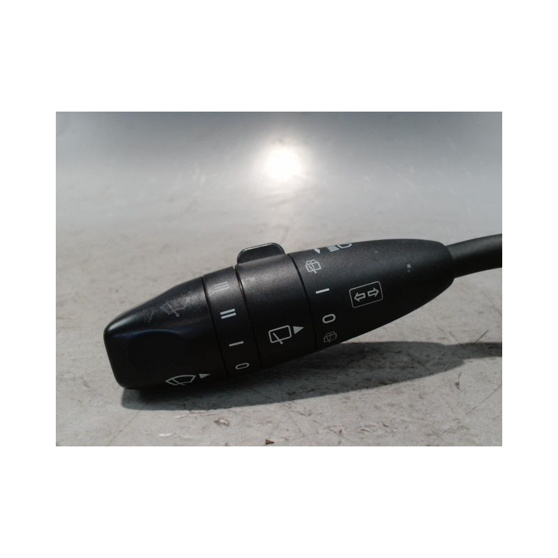 COMMANDE CLIGNOTANT MERCEDES CLASSE B 05-08
