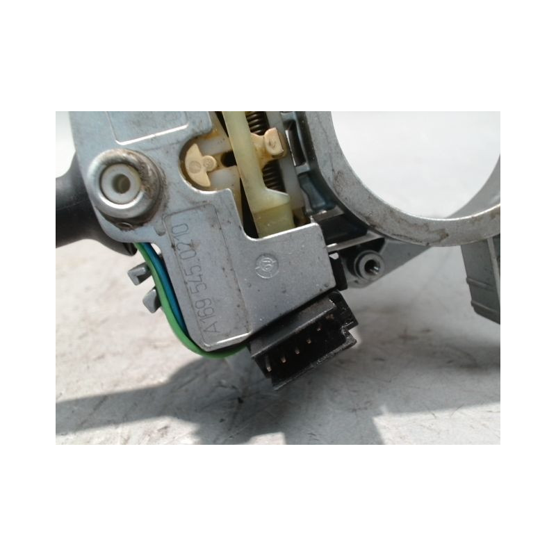 COMMANDE CLIGNOTANT MERCEDES CLASSE B 05-08