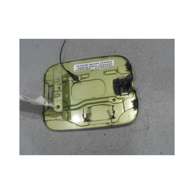 VOLET DE TRAPPE CARBURANT OPEL AGILA