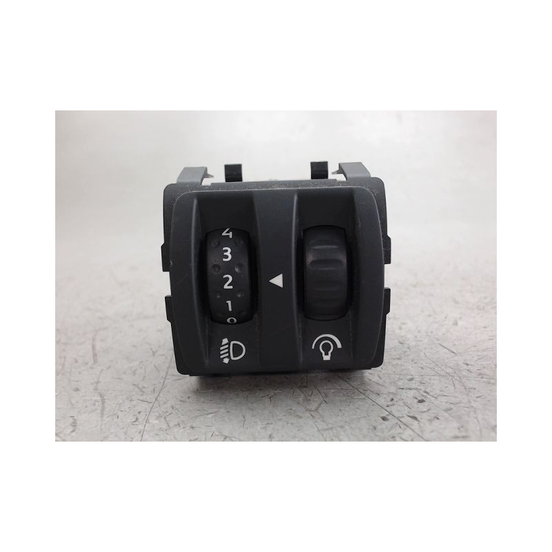COMMANDE RÉGLAGE HAUTEUR DE PHARE RENAULT CLIO