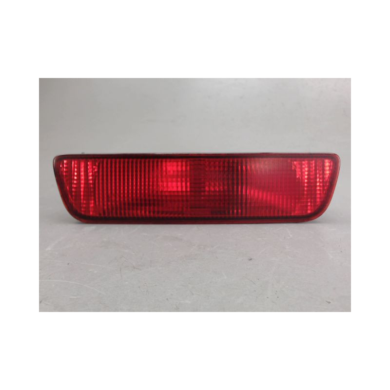 FEU BROUILLARD CENTRAL ARRIERE NISSAN QASHQAI