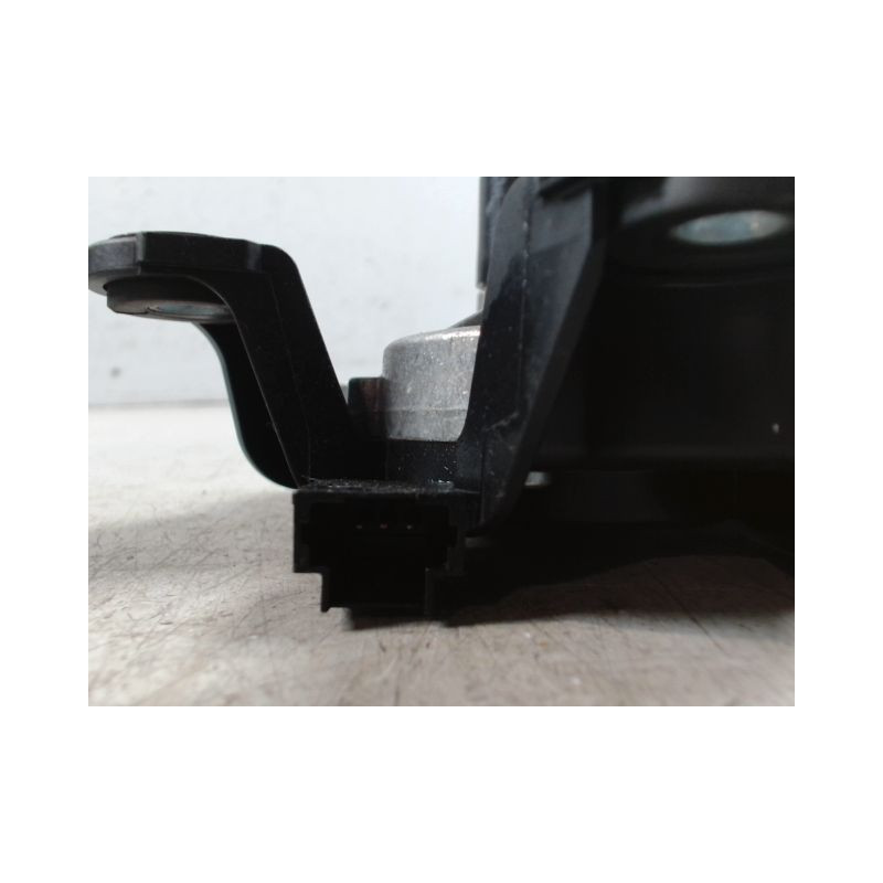 MOTEUR ESSUIE-GLACE ARRIERE NISSAN QHASQAI 2007-
