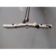 TRAVERSE SUPERIEURE ARMATURE AVANT TOYOTA VERSO 2010-