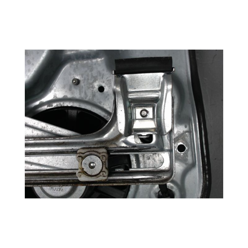 MECANISME+MOTEUR LEVE-GLACE AVANT DROIT VOLVO V50