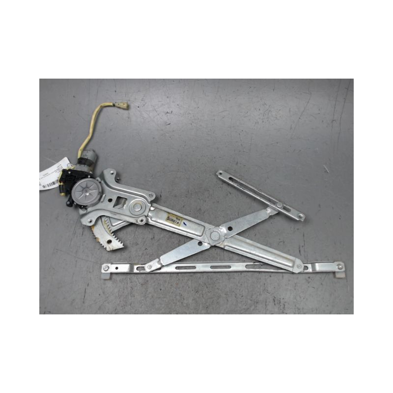 MECANISME+MOTEUR LEVE-GLACE AVANT DROIT MAZDA BT-50