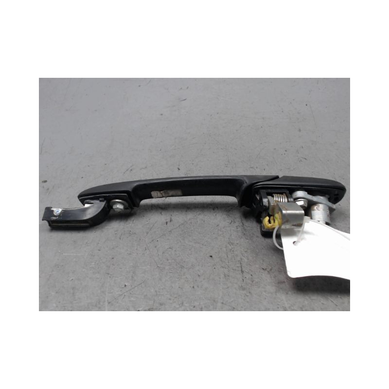 POIGNEE EXTERIEURE PORTE AVANT DROIT MAZDA BT-50