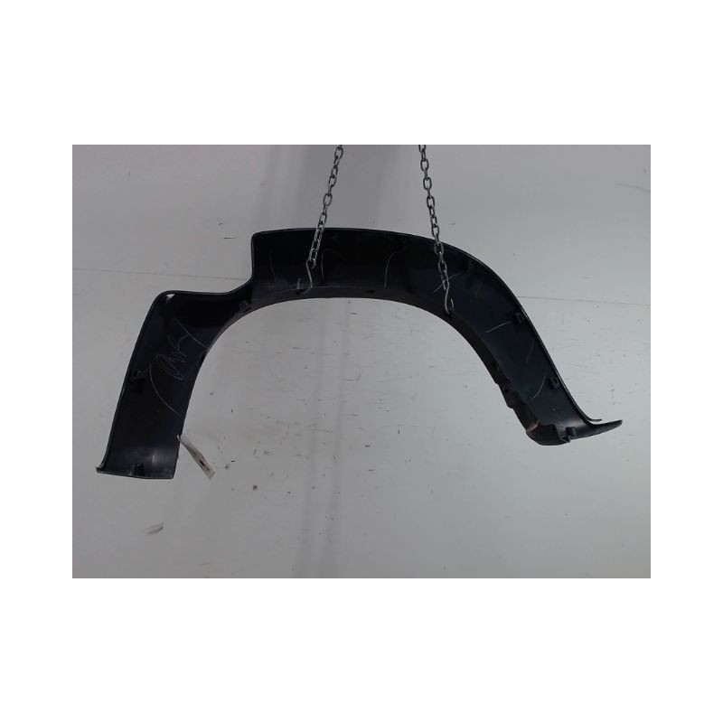 ELARGISSEUR AILE ARRIERE DROIT MAZDA BT-50