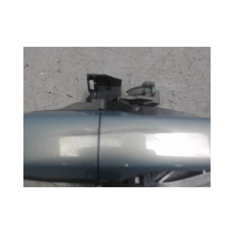 POIGNEE EXTERIEURE PORTE AVANT DROIT VOLVO V50