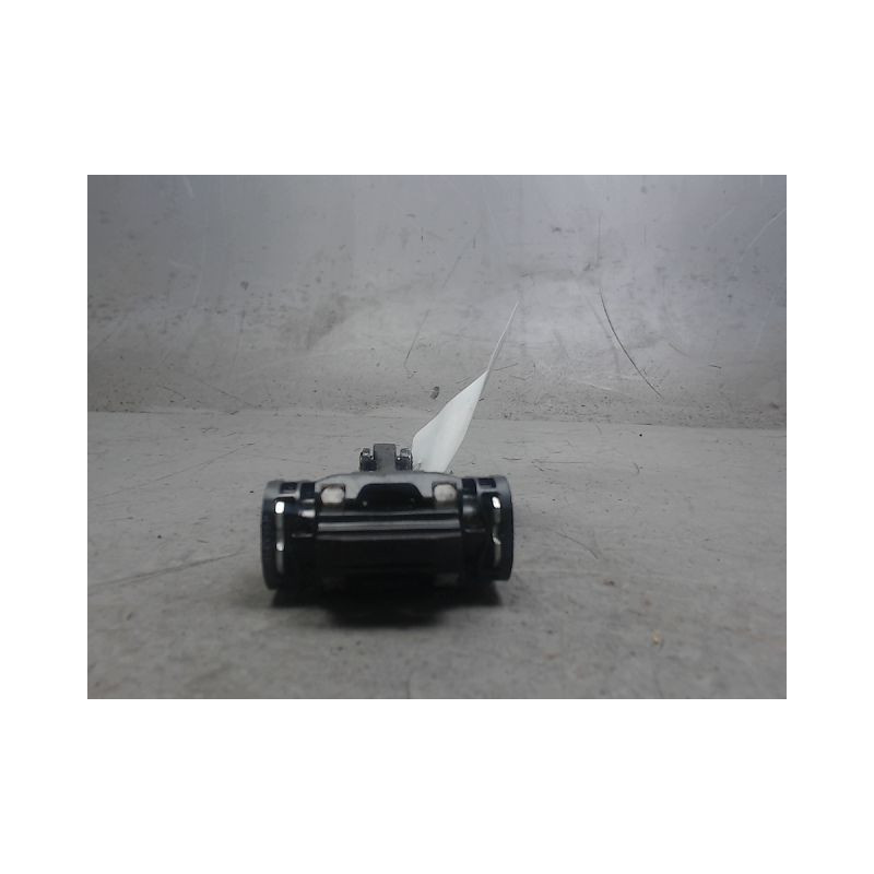 TIRANT PORTE AVANT DROIT VOLVO V50