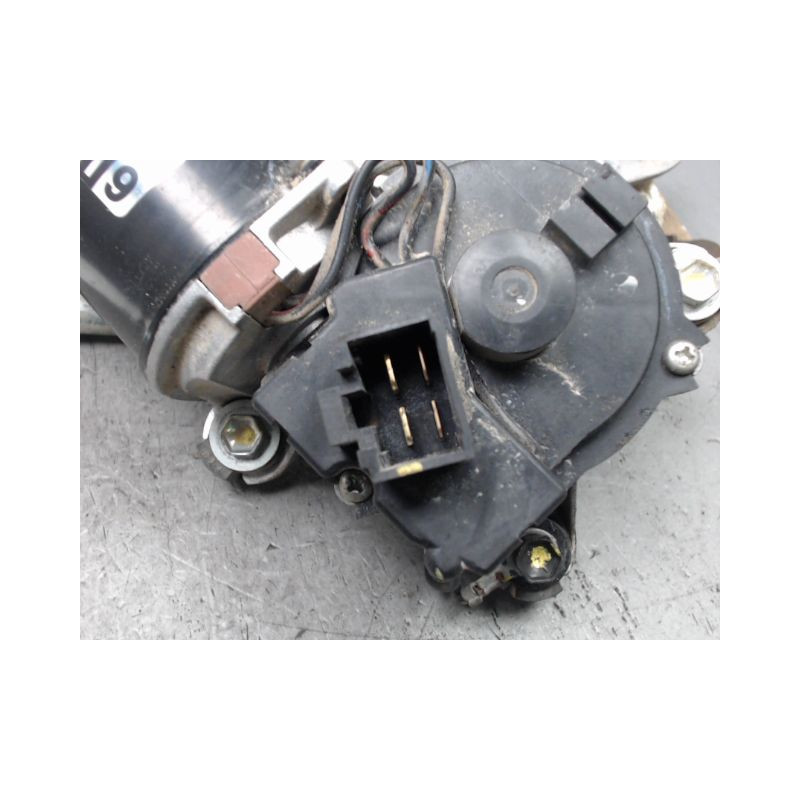 MECANISME ESSUIE-GLACE AVANT MAZDA BT-50