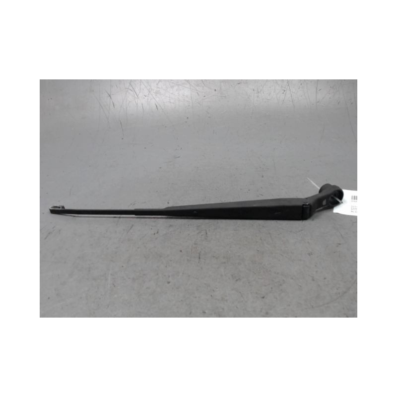 BRAS ESSUIE-GLACE AVANT GAUCHE MAZDA BT-50